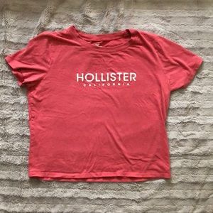cropped hollister t-shirt